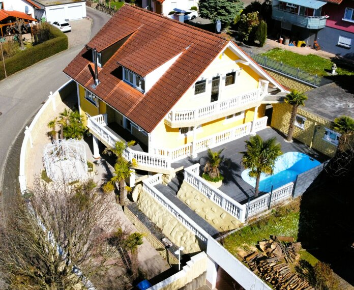 dji_fly_20250320_135642_776_1742475509289_photo_op