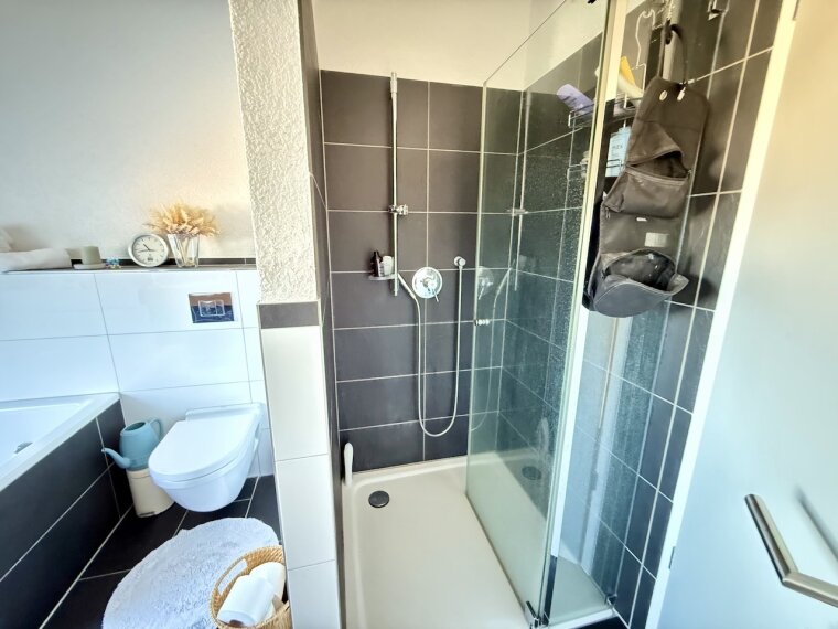 Dusche Dusche