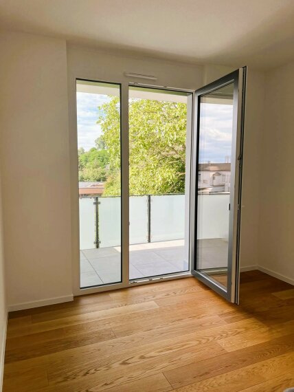 Schlafzimmer+Balkon