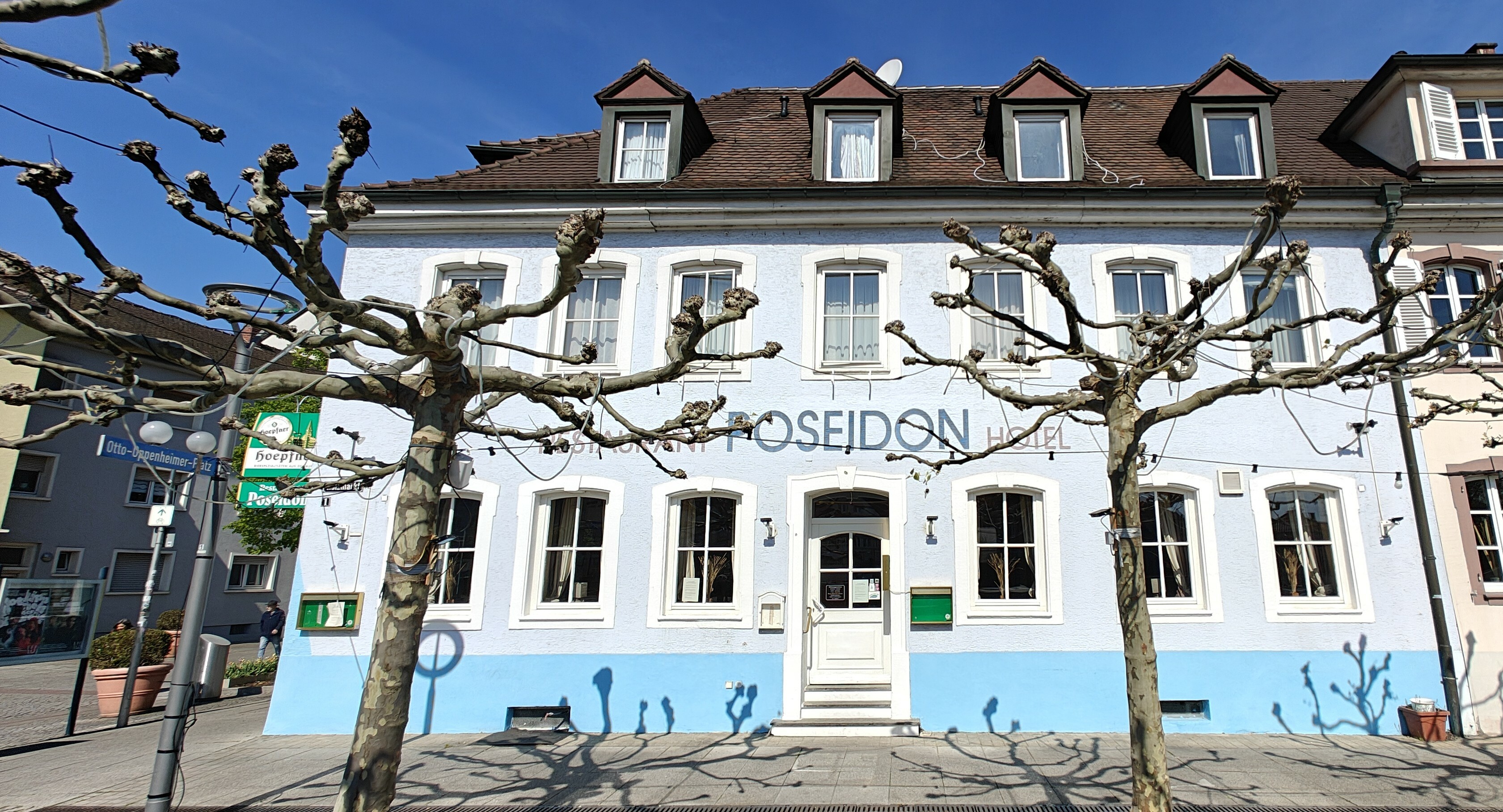 Attraktiver Gastronomiebetrieb mit Gästezimmer im Herzen von Bruchsal.