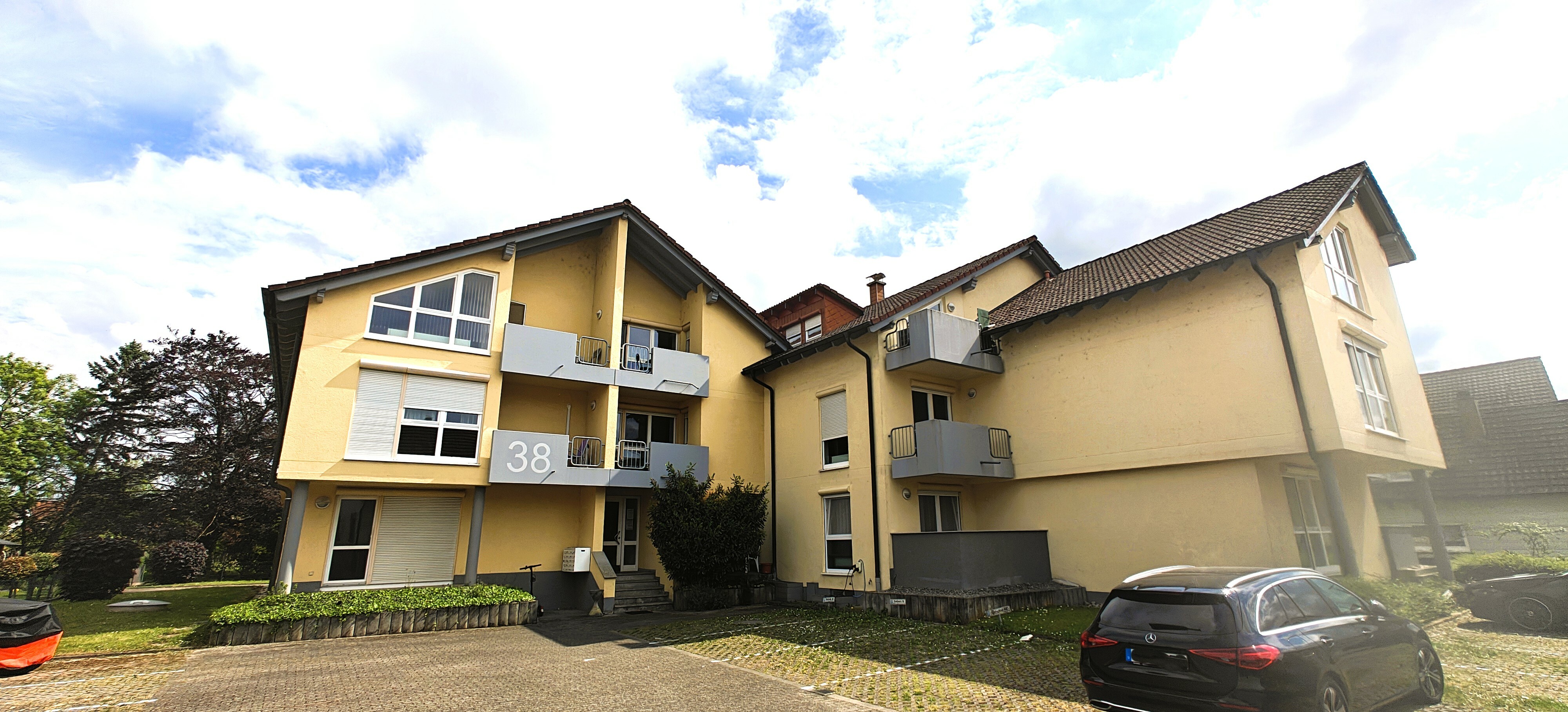 1-Zimmer-Wohnung mit Terrasse & Stellplatz