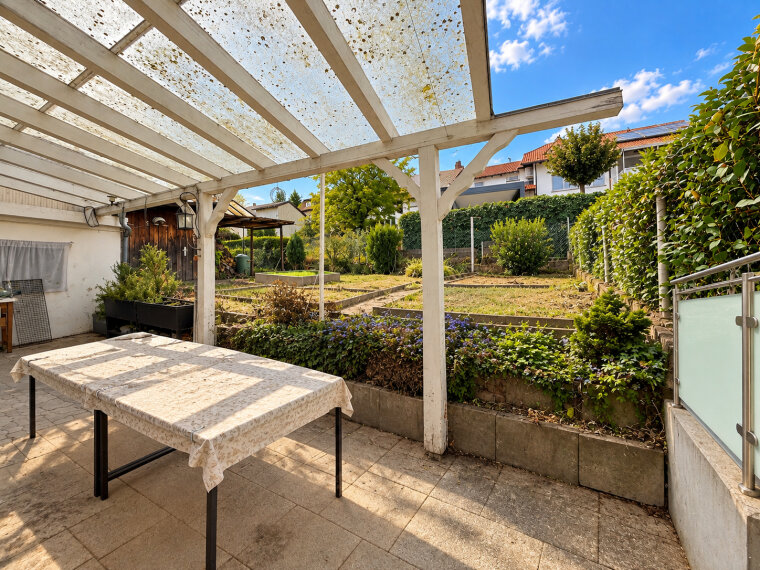 Terrasse & Garten EG